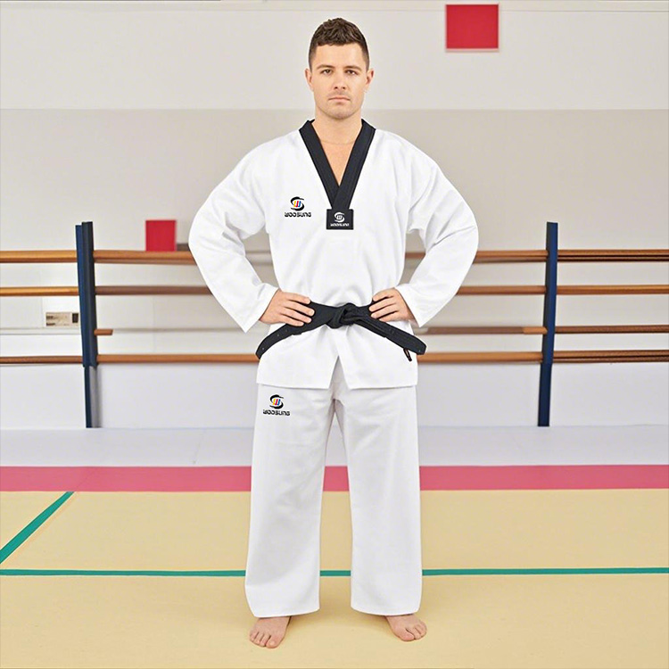 Super Light Taekwondo uniforma